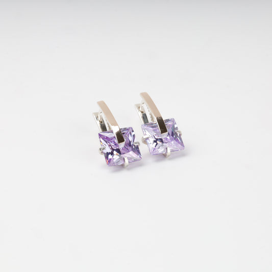 Silver 925 and Gold 375 purple cubic zirconia drop earrings — front view — Kabluchka