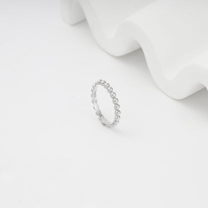 White gold polished beaded ring, upright view — КБ948Би — Kabluchka