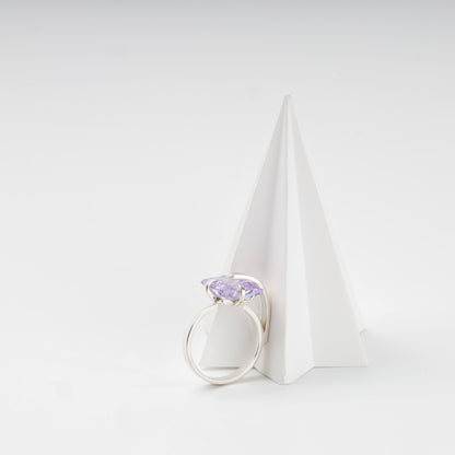 Silver and gold purple cubic zirconia ring — side profile — Kabluchka