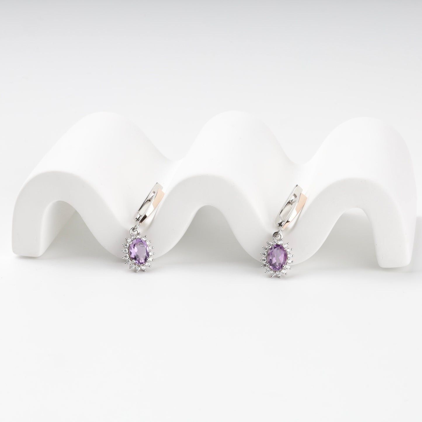 Amethyst halo earrings front view with English locks — Kabluchka