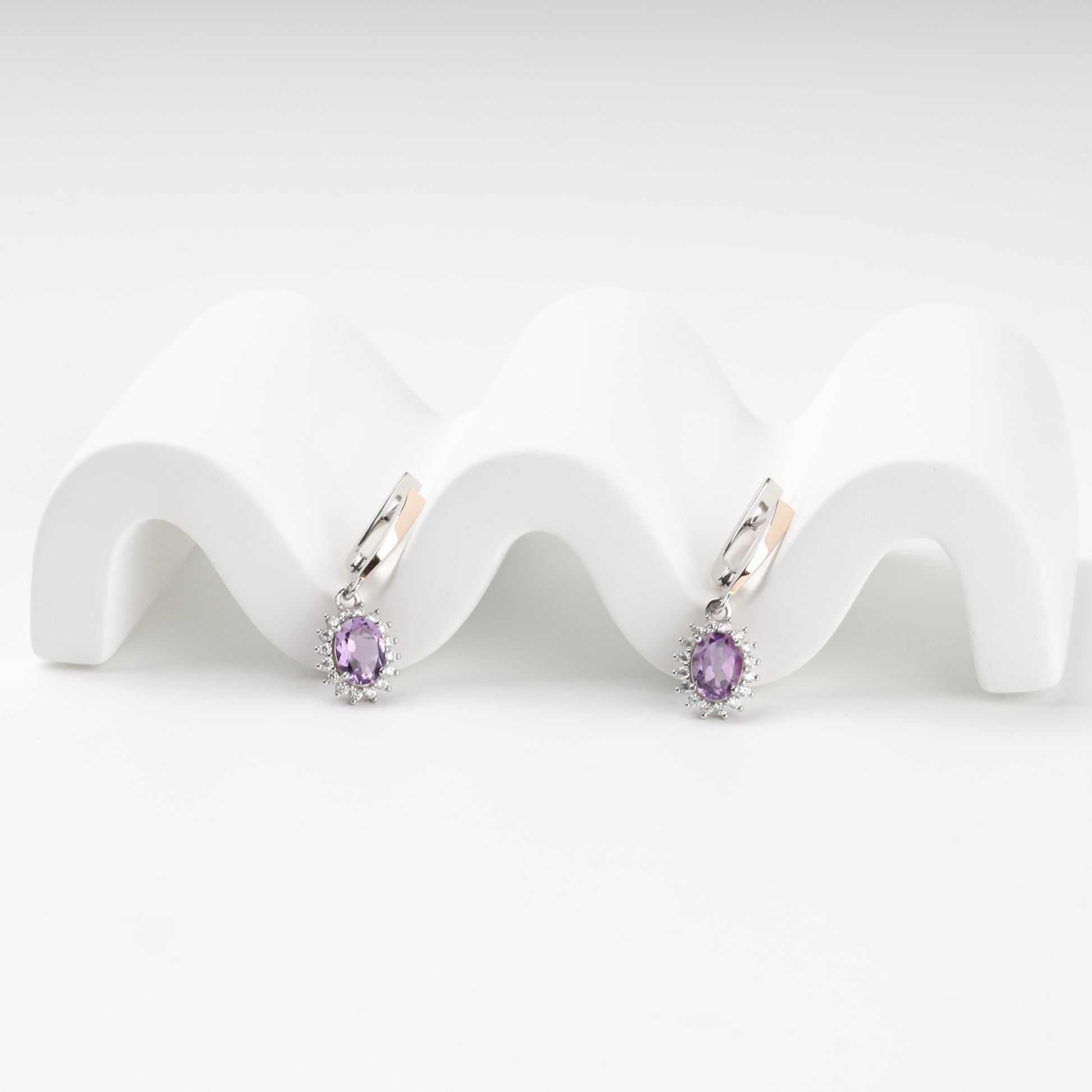 Amethyst halo earrings front view with English locks — Kabluchka