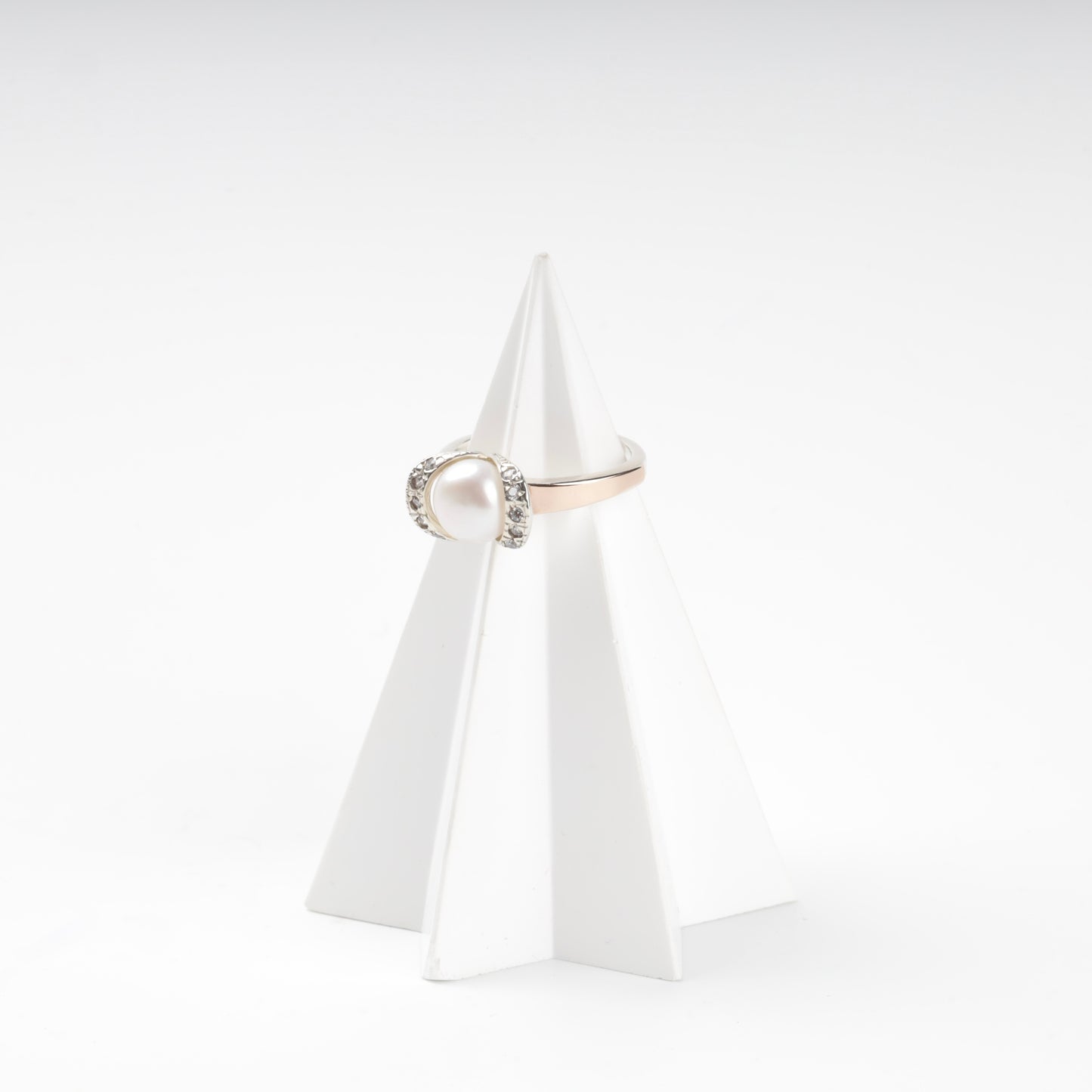 Pearl ring profile and polished band — Kabluchka