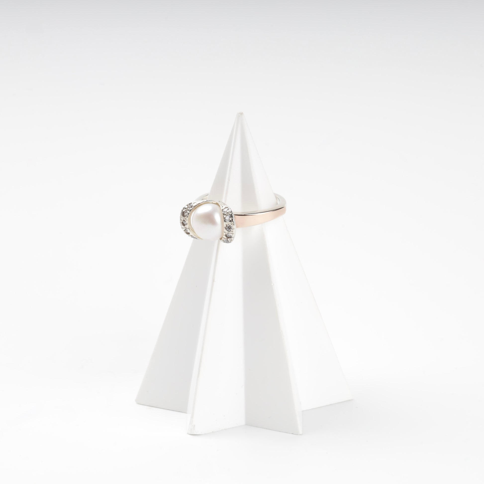 Pearl ring profile and polished band — Kabluchka