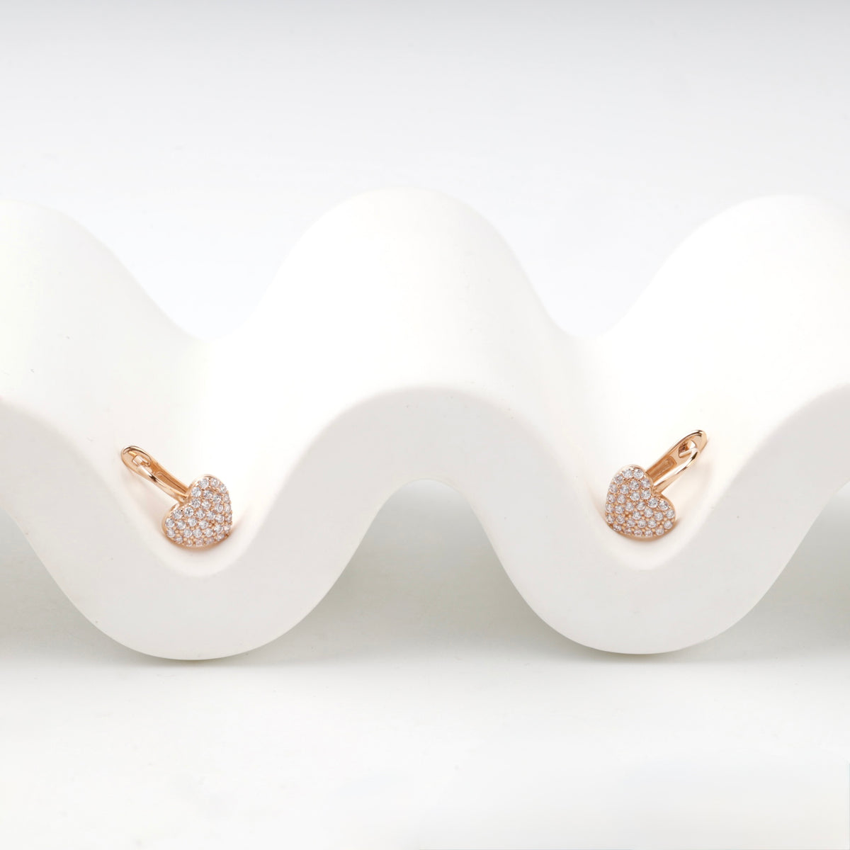 Children's Rose Gold 14K (585) Pavé Cubic Zirconia Heart Earrings — front view — Kabluchka