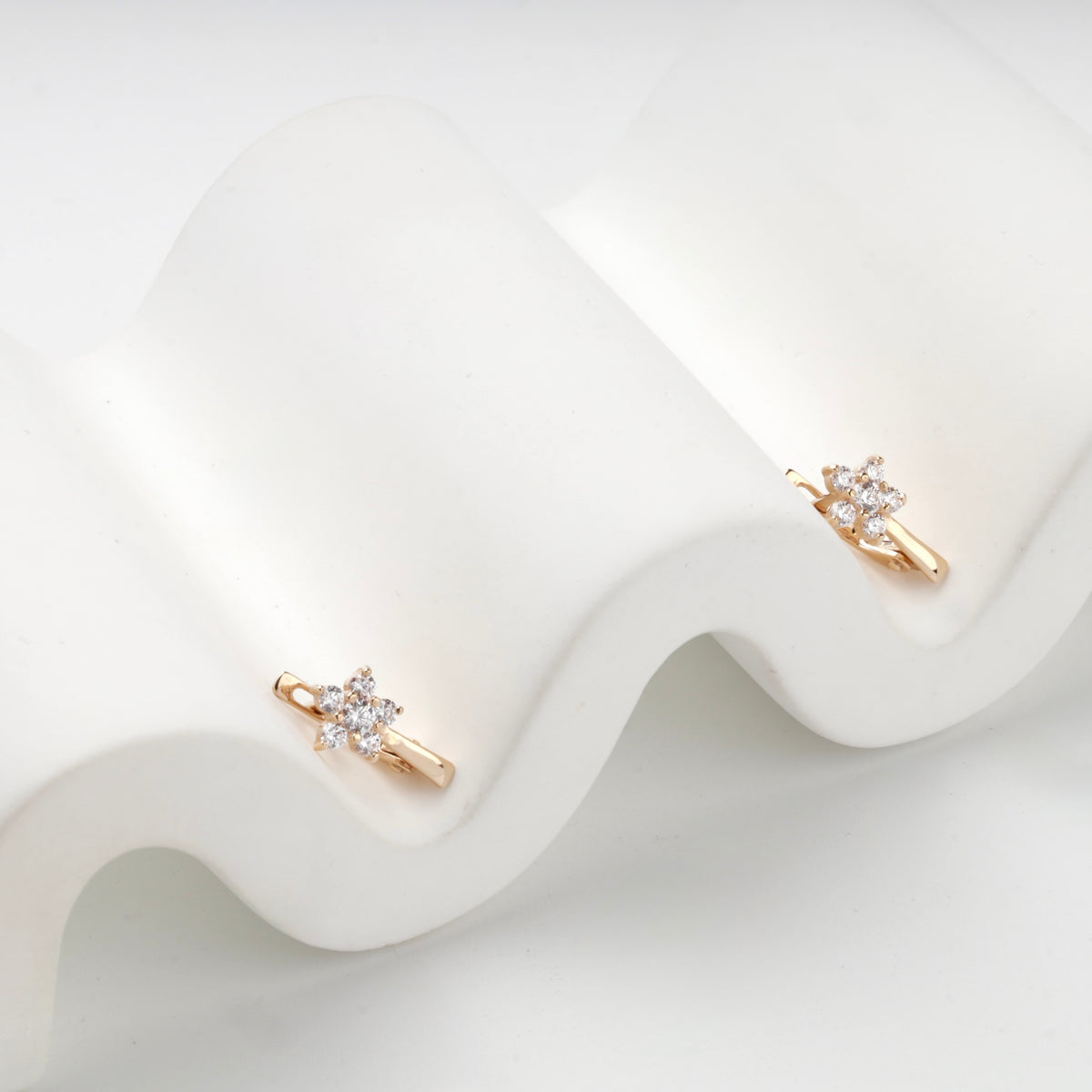Children's Rose Gold 14K (585) Cubic Zirconia Flower Cluster Earrings — angled view — Kabluchka
