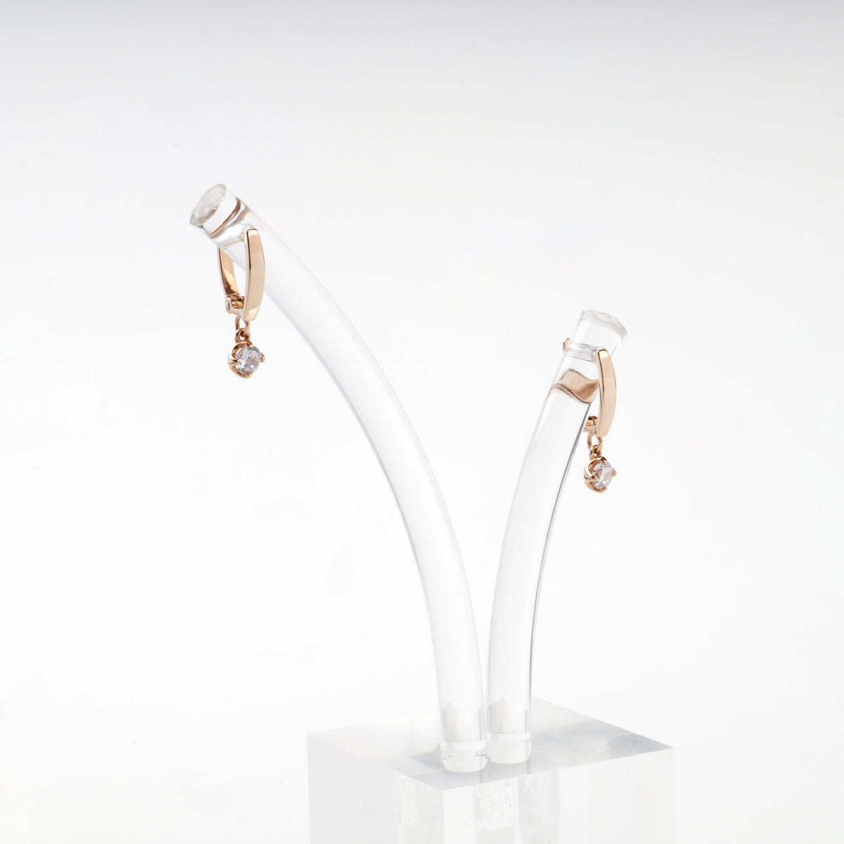 Children's Rose Gold 14K (585) Cubic Zirconia Dangle Earrings — closure detail — Kabluchka