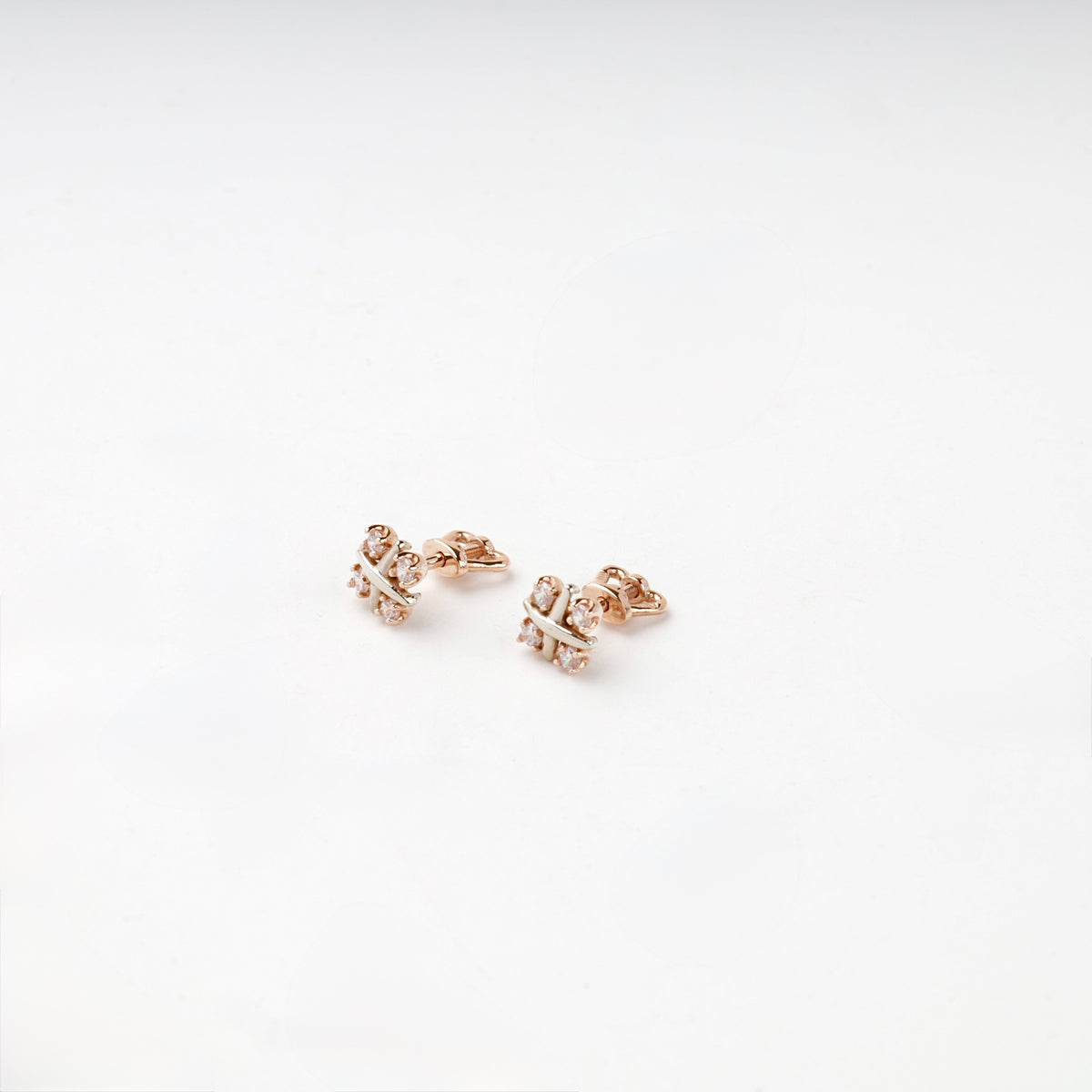 Rose Gold 14K (585) Geometric Cubic Zirconia Stud Earrings — closure detail — Kabluchka