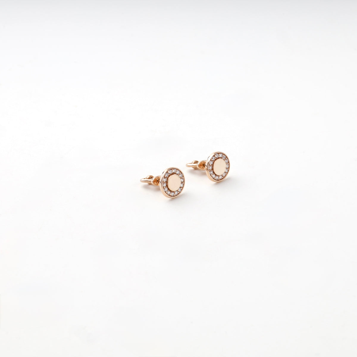 Rose Gold 14K (585) Cubic Zirconia Halo Stud Earrings — closure detail — Kabluchka