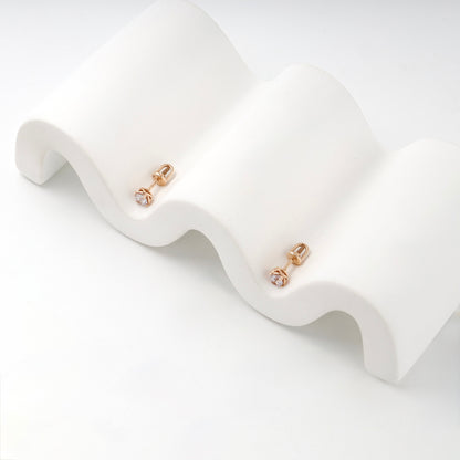 Rose Gold 14K (585) Basket-Set Cubic Zirconia Stud Earrings — side view — Kabluchka
