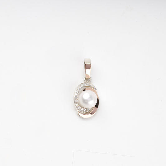 Silver 925 and Gold 375 pearl and cubic zirconia pendant — front view — Kabluchka