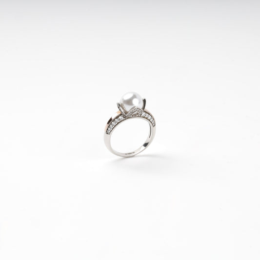 Silver 925 ring with imitation pearl, cubic zirconia, and Gold 375 — Kabluchka