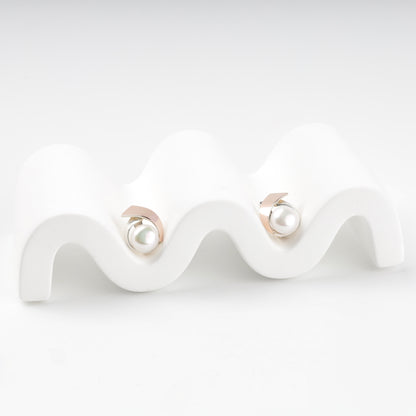 Silver 925 and Gold 375 pearl drop earrings — front view — Kabluchka