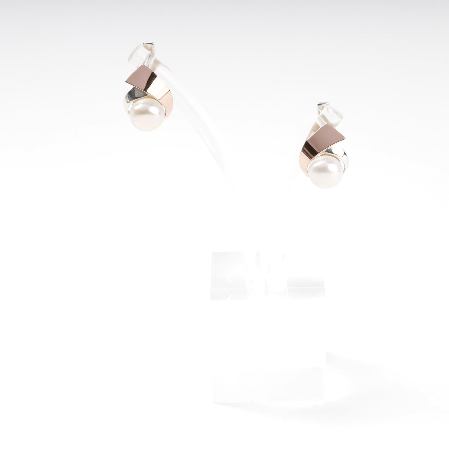 Pearl drop earrings with polished gold accents — display view — Kabluchka