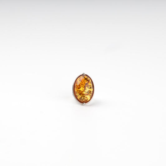 Amber statement ring profile view — Kabluchka