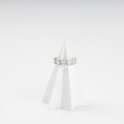 Silver 925 oval cubic zirconia ring — front view — Kabluchka