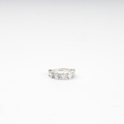 Rhodium-plated Silver 925 ring with oval cubic zirconia — Kabluchka
