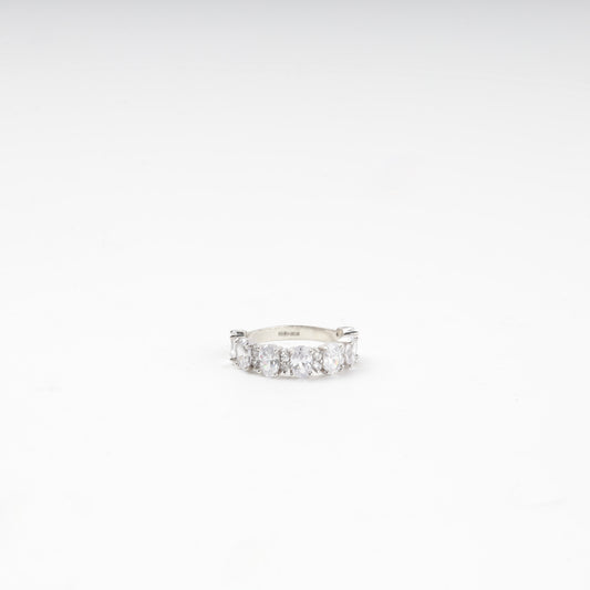 Rhodium-plated Silver 925 ring with oval cubic zirconia — Kabluchka