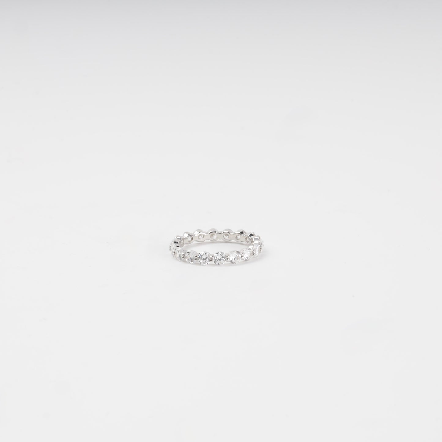Rhodium-plated Silver 925 cubic zirconia eternity ring — Kabluchka