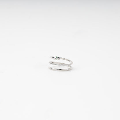 Snake ring head with green cubic zirconia eyes, side view — Kabluchka