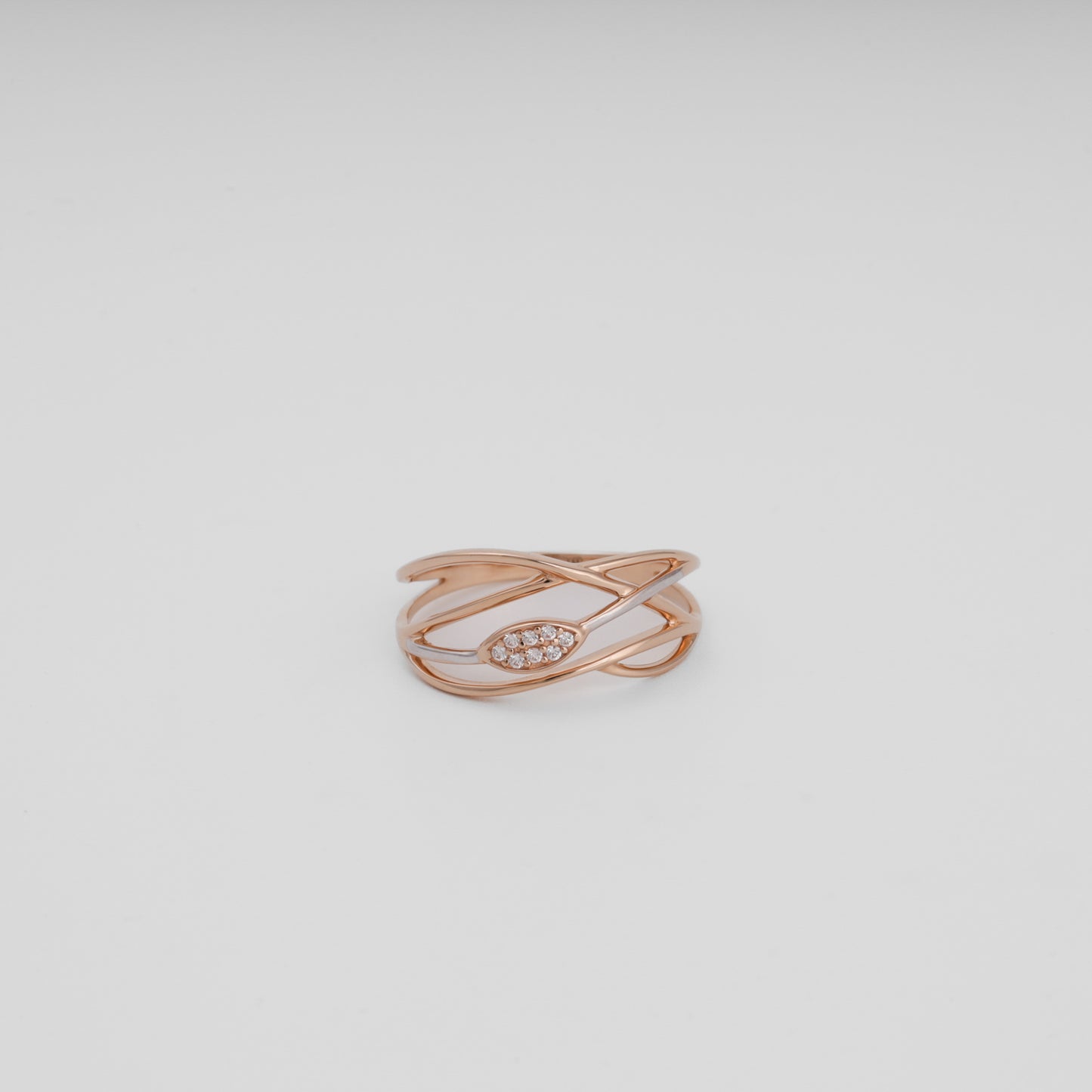 Rose gold intertwining band ring with CZ cluster top view - Kabluchka