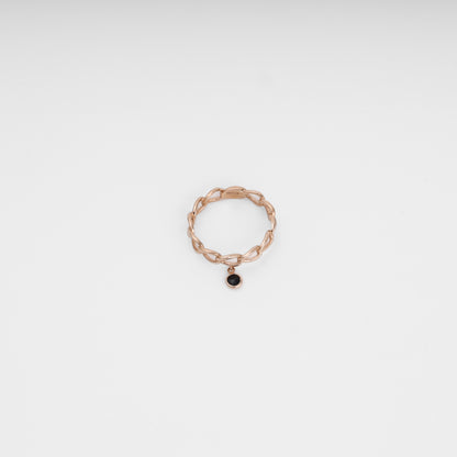 Chain link ring rose gold top-down view with black enamel drop - Kabluchka