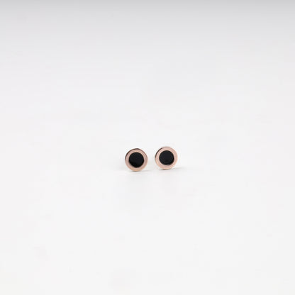 Silver 925 stud earrings with black enamel and gold 375 — Kabluchka