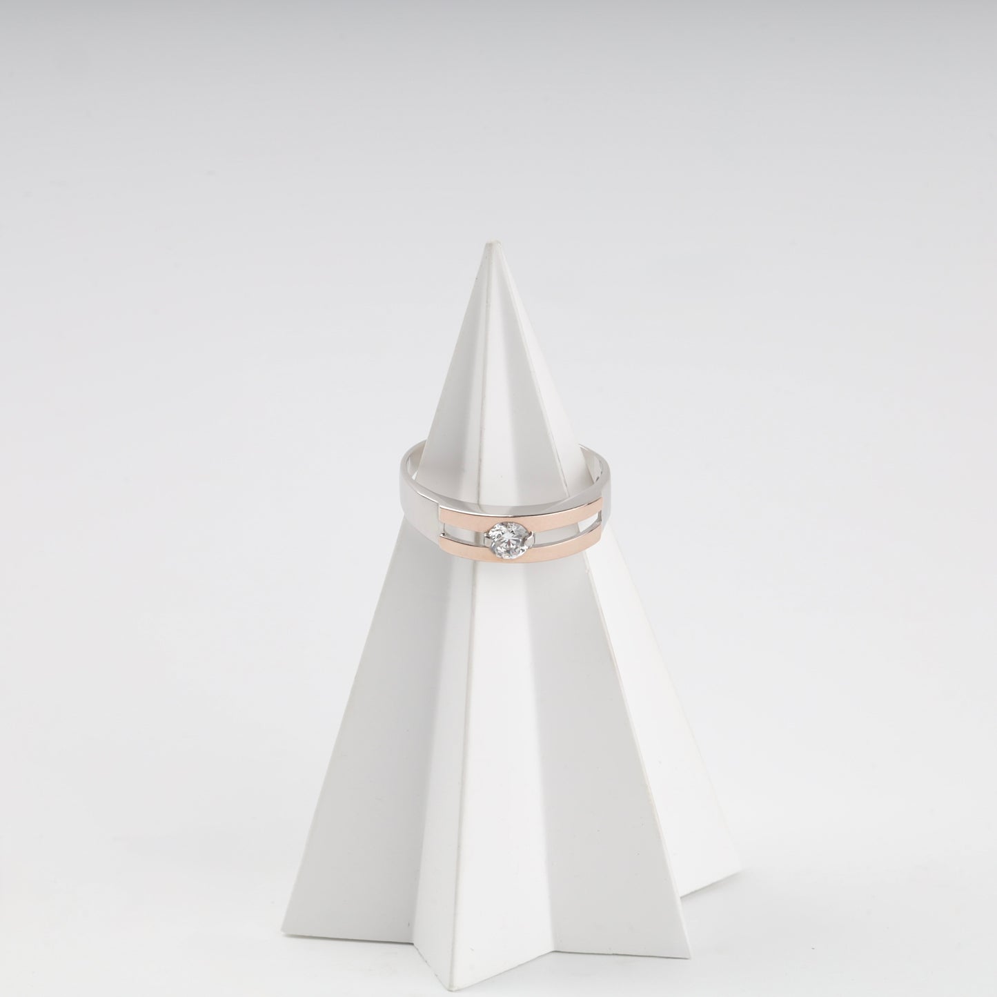 Silver and Gold 375 ring with clear cubic zirconia — side view — Kabluchka