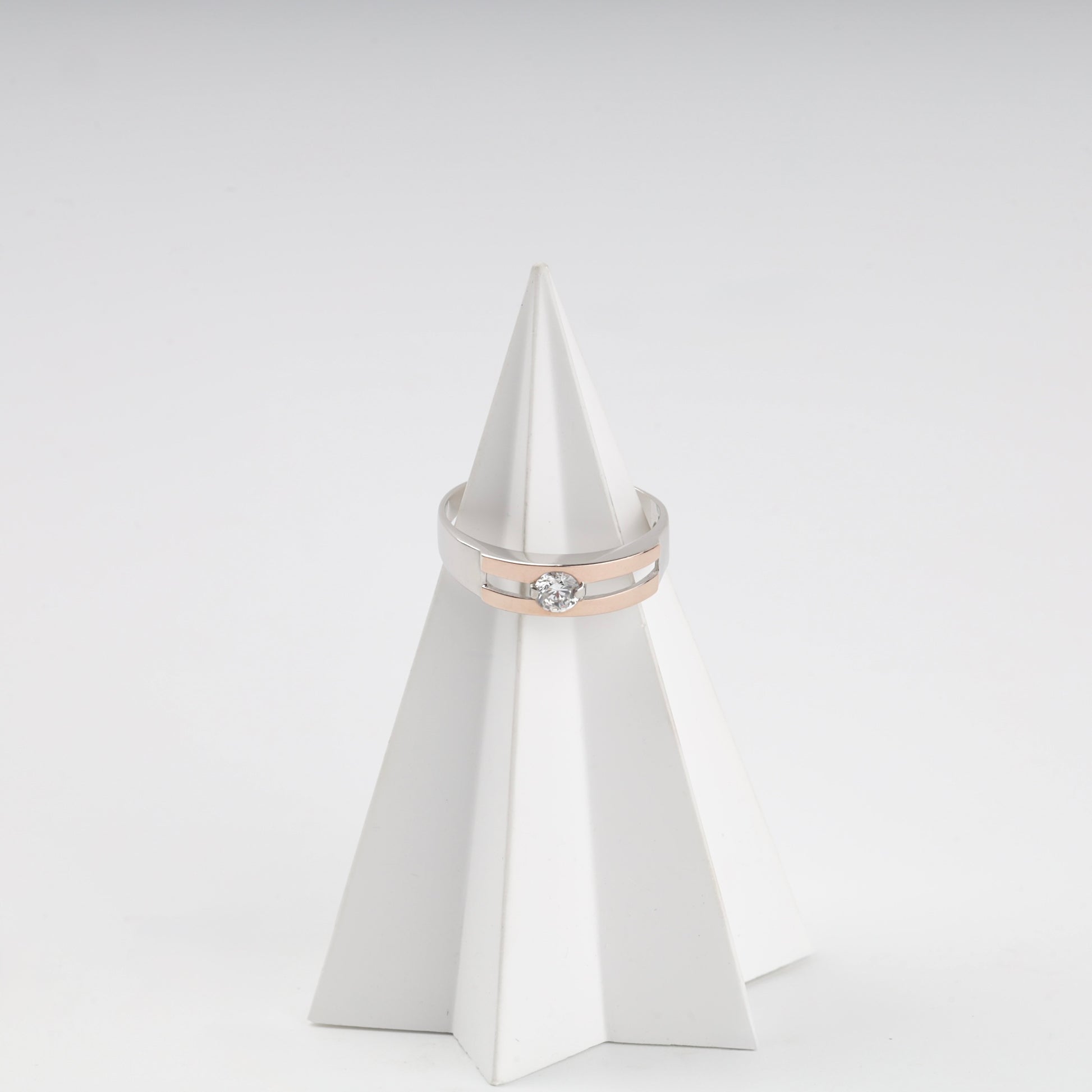 Silver and Gold 375 ring with clear cubic zirconia — side view — Kabluchka