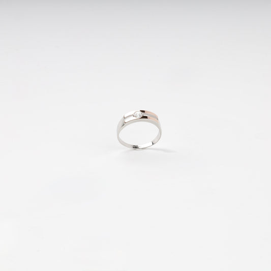 Two-tone cubic zirconia ring — angled view — Kabluchka