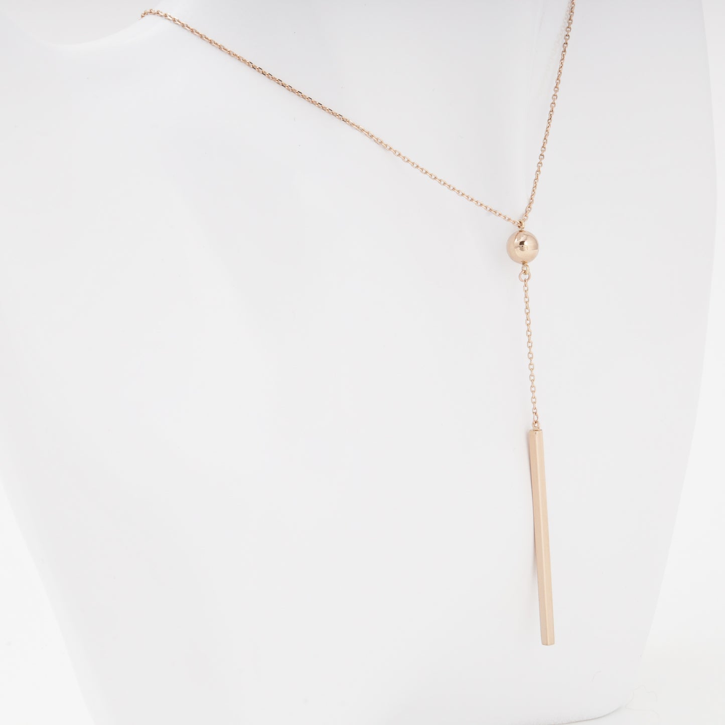 Rose Gold 585 Ball Station Necklace on neck — Kabluchka