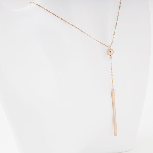 Rose Gold 585 Ball Station Necklace on neck — Kabluchka