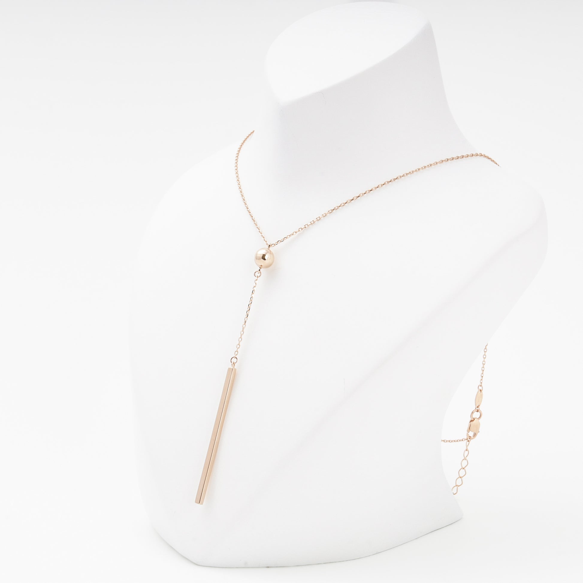 Rose Gold 585 Ball Station Necklace close-up — Kabluchka