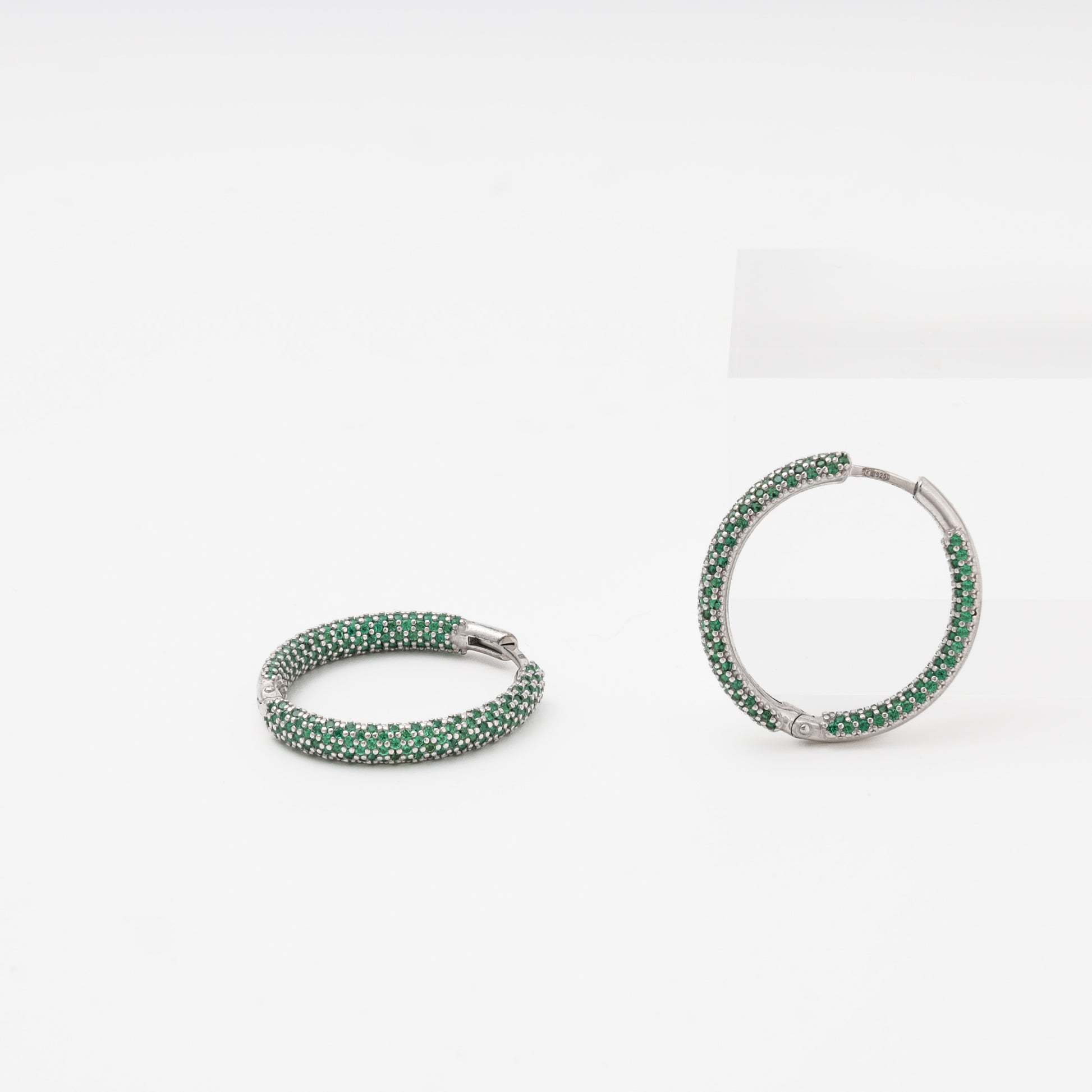 Silver 925 Green CZ Hoop Earrings close-up — Kabluchka