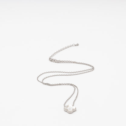 Silver 925 necklace with clover pendant full flat lay — Kabluchka