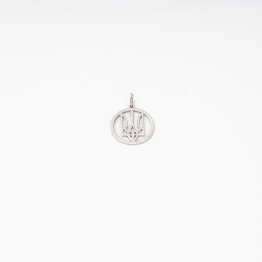 Silver trident pendant front view, Kabluchka