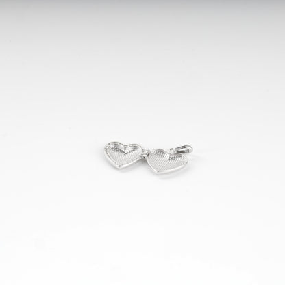 Heart locket pendant interior and hinge detail