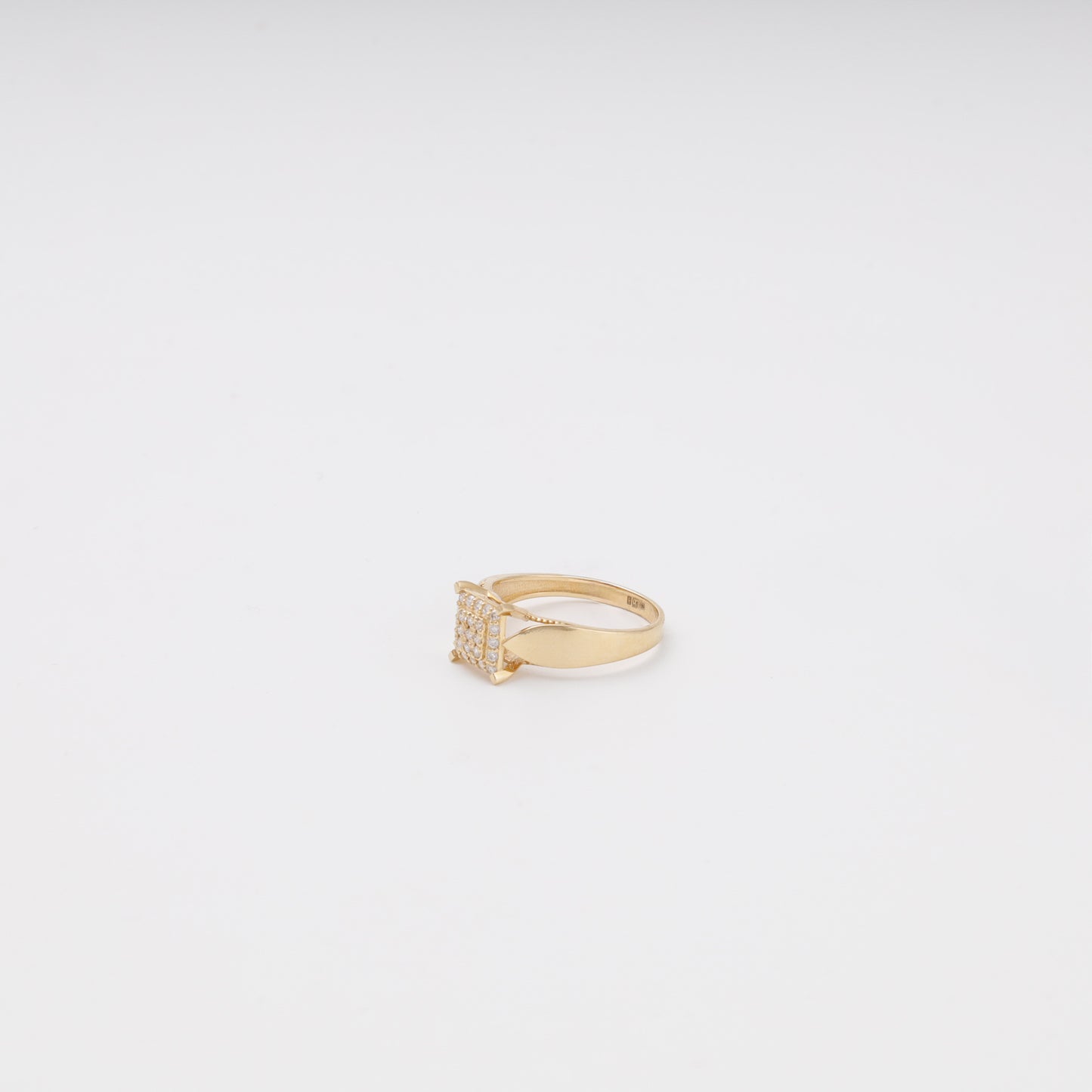 14K gold pave diamond cocktail ring angled view - Kabluchka store