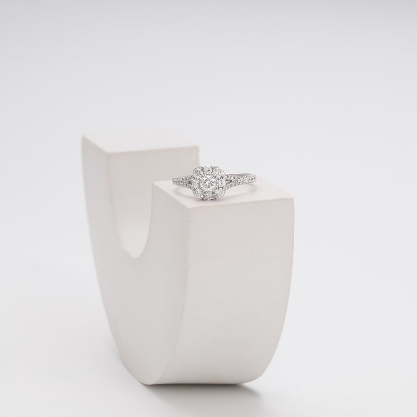 Diamond flower ring on sculptural display prop - Kabluchka store