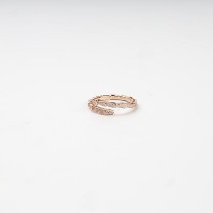 Open gold statement ring, side profile — Kabluchka