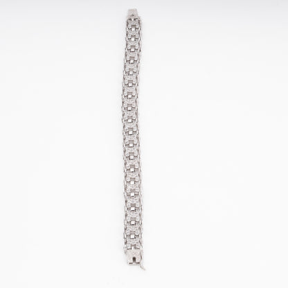 White gold pavé bracelet — clasp detail and link pattern view